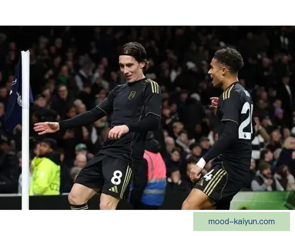 森林传奇再创辉煌，英超赛场状态回暖值得关注