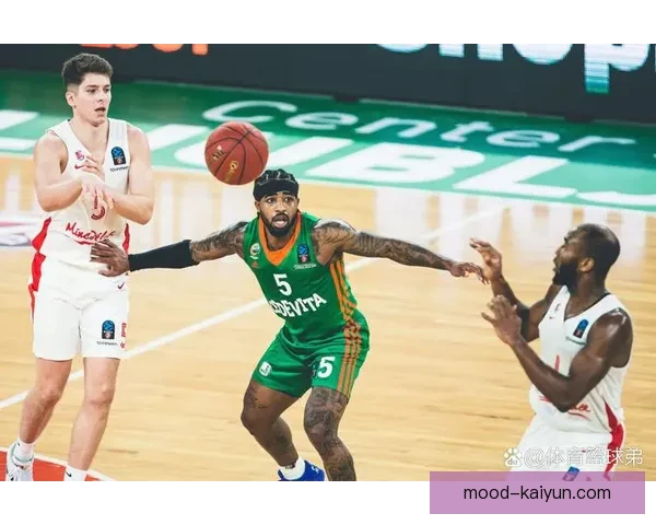 欧本在本赛季表现稳健，球队状态持续提升引人关注